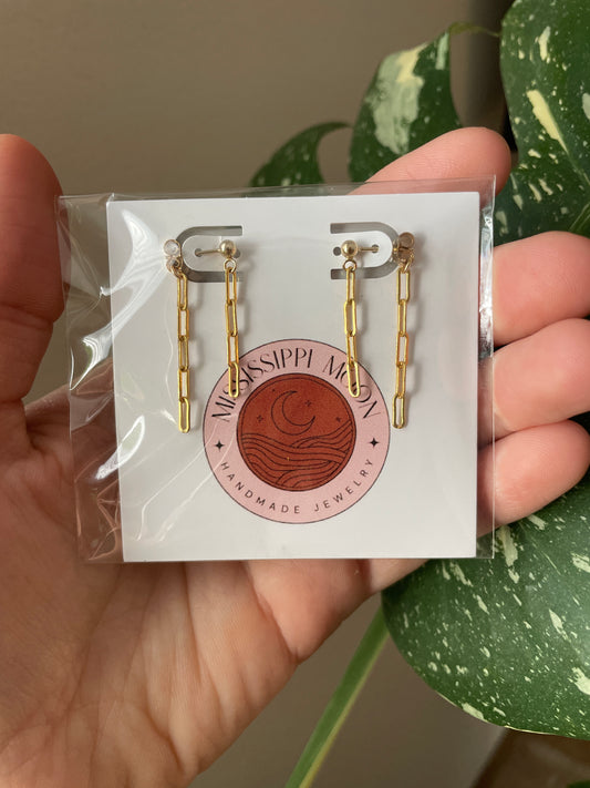 Paper clip chain studs
