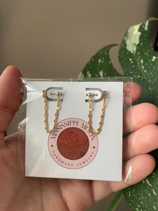 Chain studs